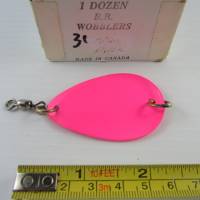 #31 • 2¼" BB Wobbler Neon Pink spoon blade