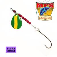 Green and yellow blade spinner for casting and trolling